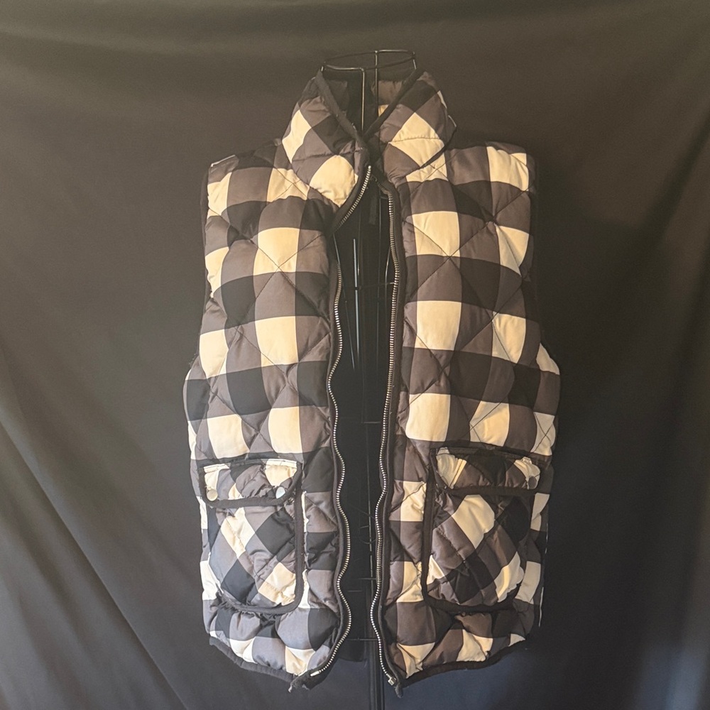 Woolrich Black and White Down Vest